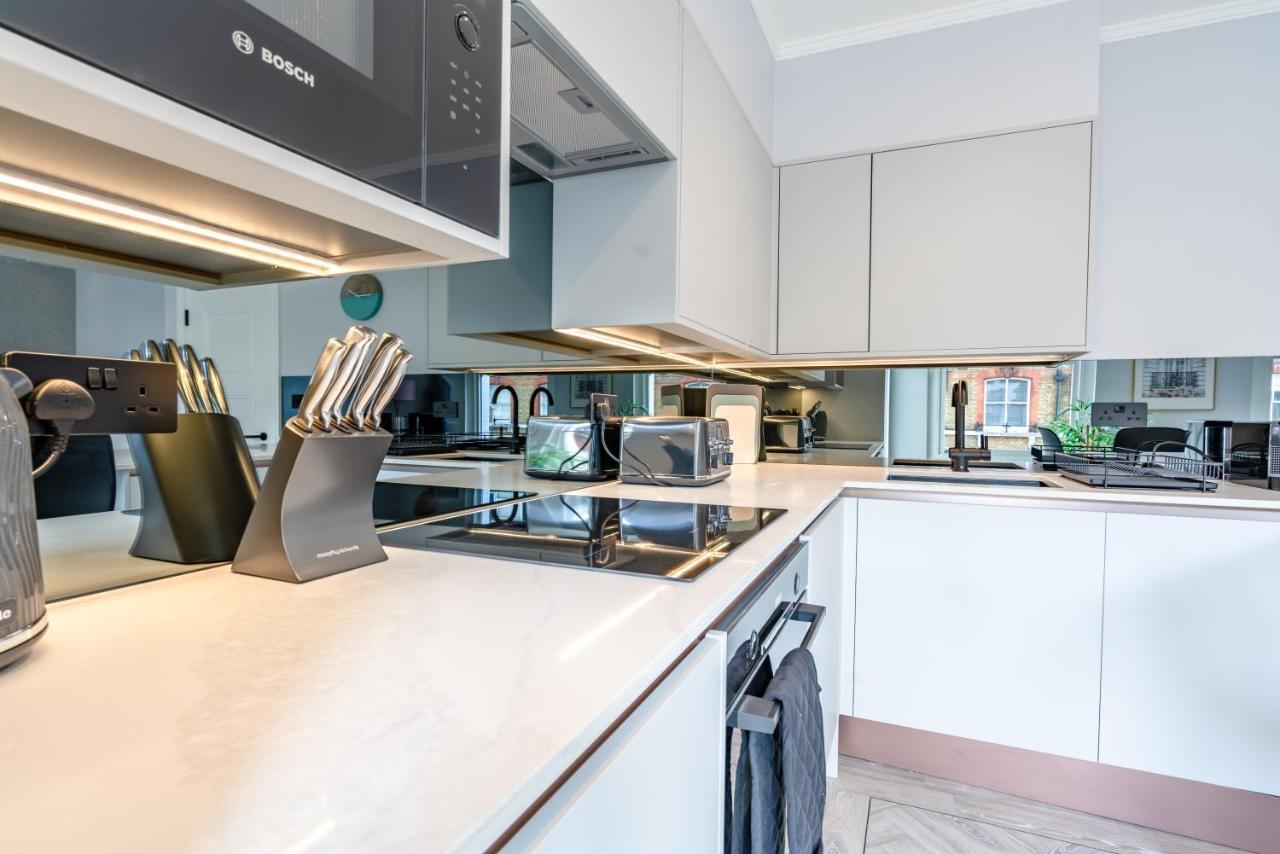 Modern & Chic One Bedroom Apartments In Fitzrovia By Sojo Stay London Ngoại thất bức ảnh